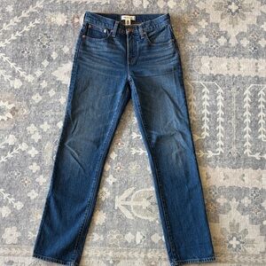 The '90s Straight Mid Rise Jean In Osada Wash